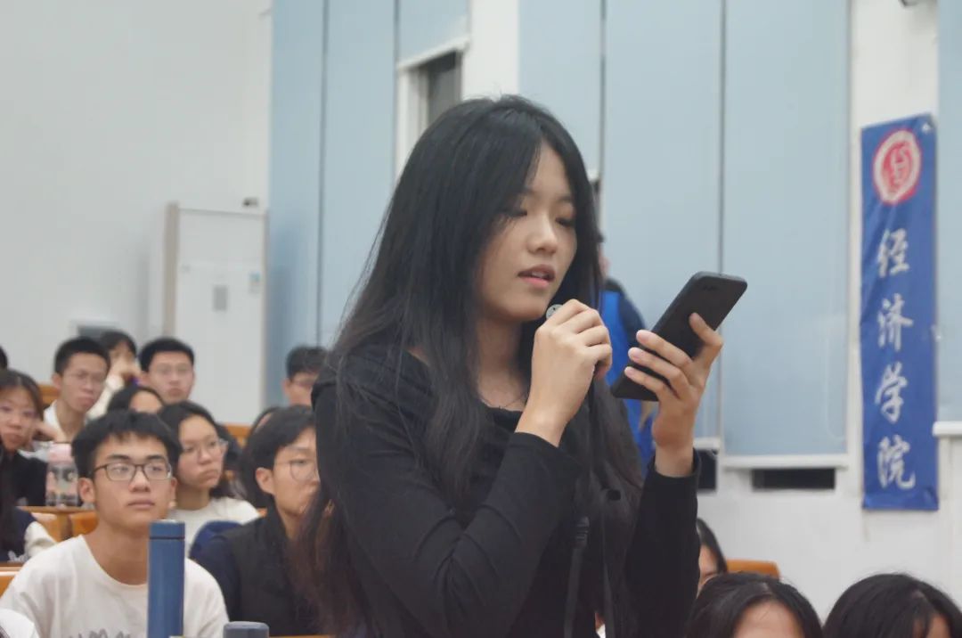学生提问2.JPG 图片